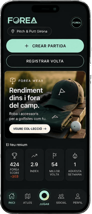 La pantalla de Inicio con una pieza de marca bajo los botones de crear partida y registrar vuelta